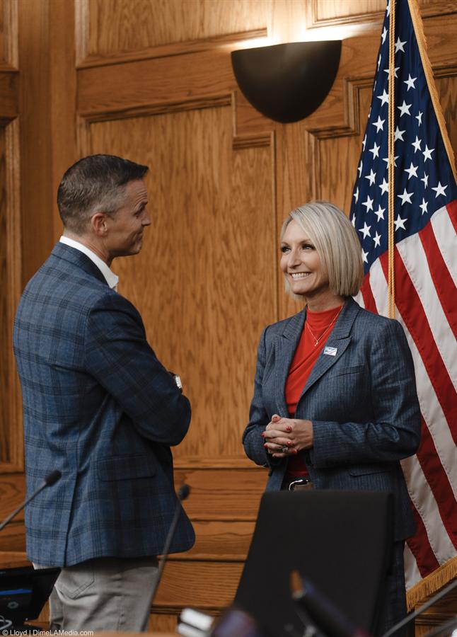Christine Erickson mayoral inauguration photographed by Lloyd Duimstra, Sioux Falls SD