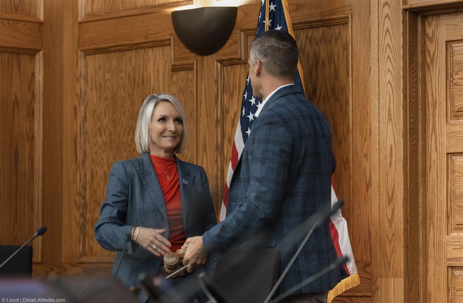 Christine Erickson mayoral inauguration photographed by Lloyd Duimstra, Sioux Falls SD