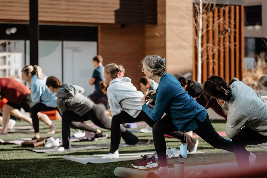 Sisu fitness and wellness event photographed by Lloyd Duimstra, downtown Sioux Falls SD