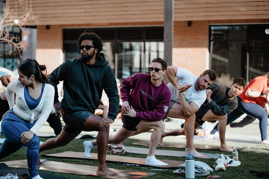 Sisu fitness and wellness event photographed by Lloyd Duimstra, downtown Sioux Falls SD