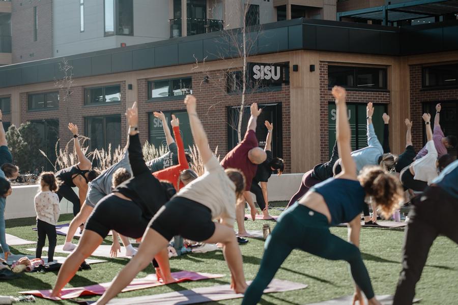 Sisu fitness and wellness event photographed by Lloyd Duimstra, downtown Sioux Falls SD