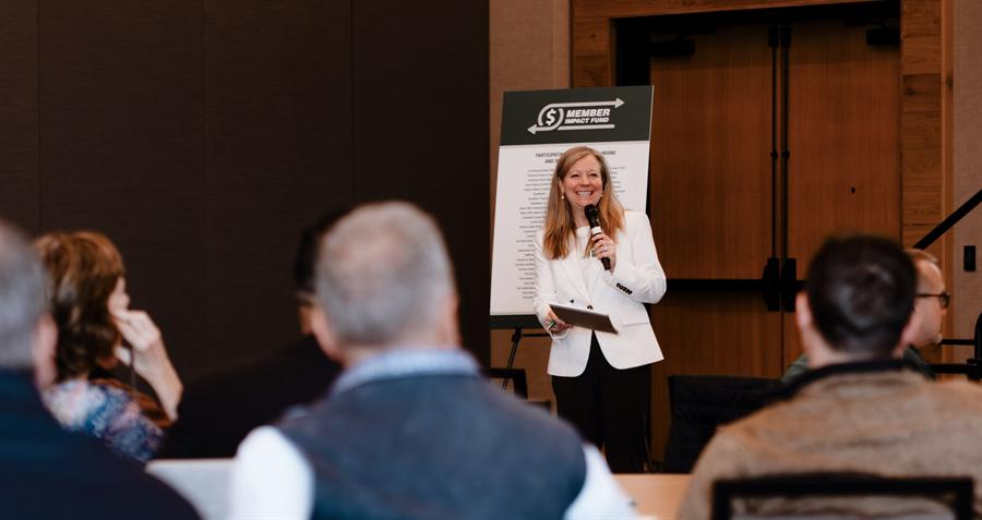 Corporate conference photography for FHLB Des Moines by Lloyd Duimstra, Sioux Falls SD