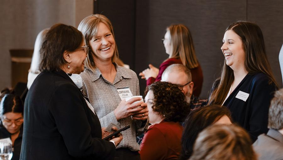Corporate conference photography for FHLB Des Moines by Lloyd Duimstra, Sioux Falls SD
