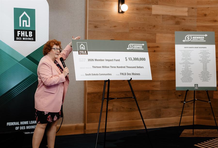 Corporate conference photography for FHLB Des Moines by Lloyd Duimstra, Sioux Falls SD