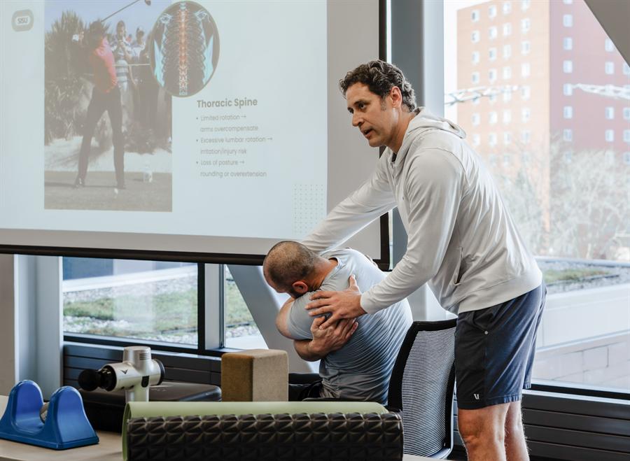 Sisu fitness and wellness event photographed by Lloyd Duimstra, downtown Sioux Falls SD