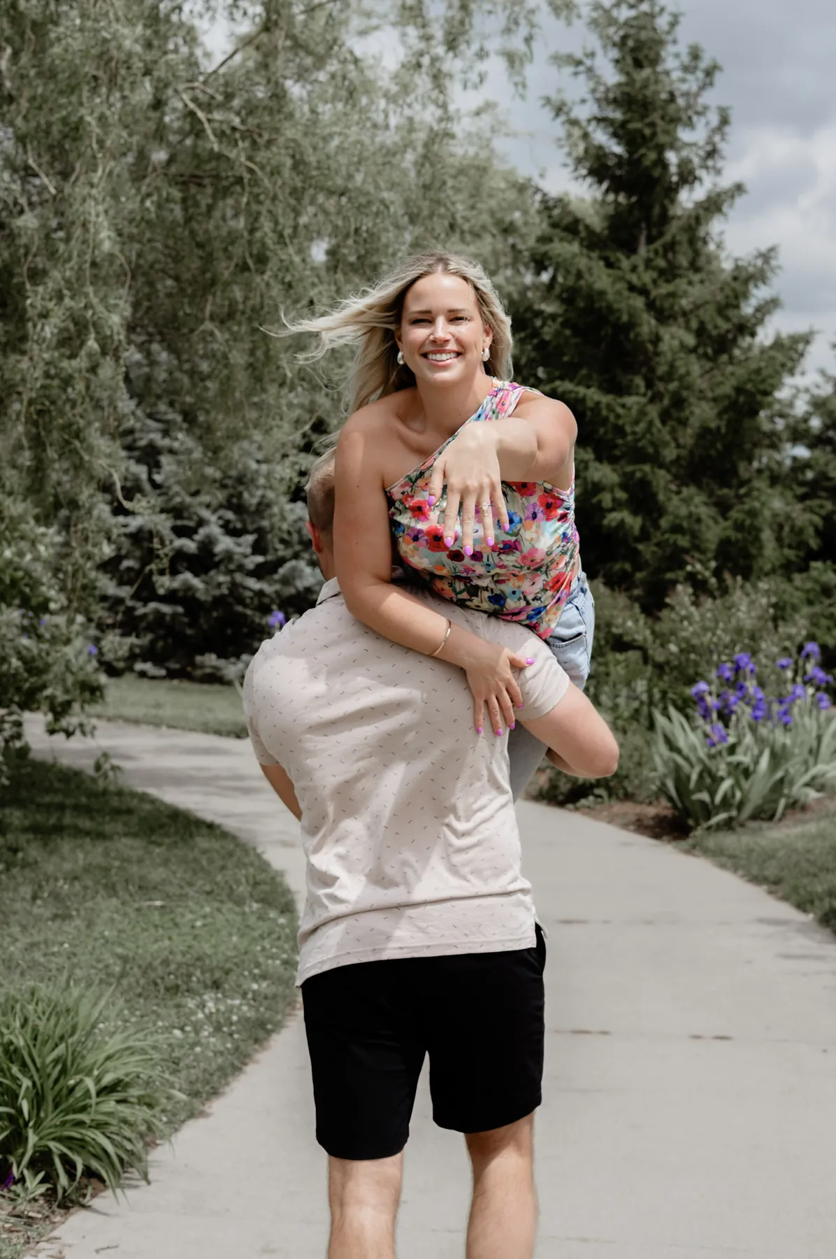 Couples portrait photographer Sioux Falls SD