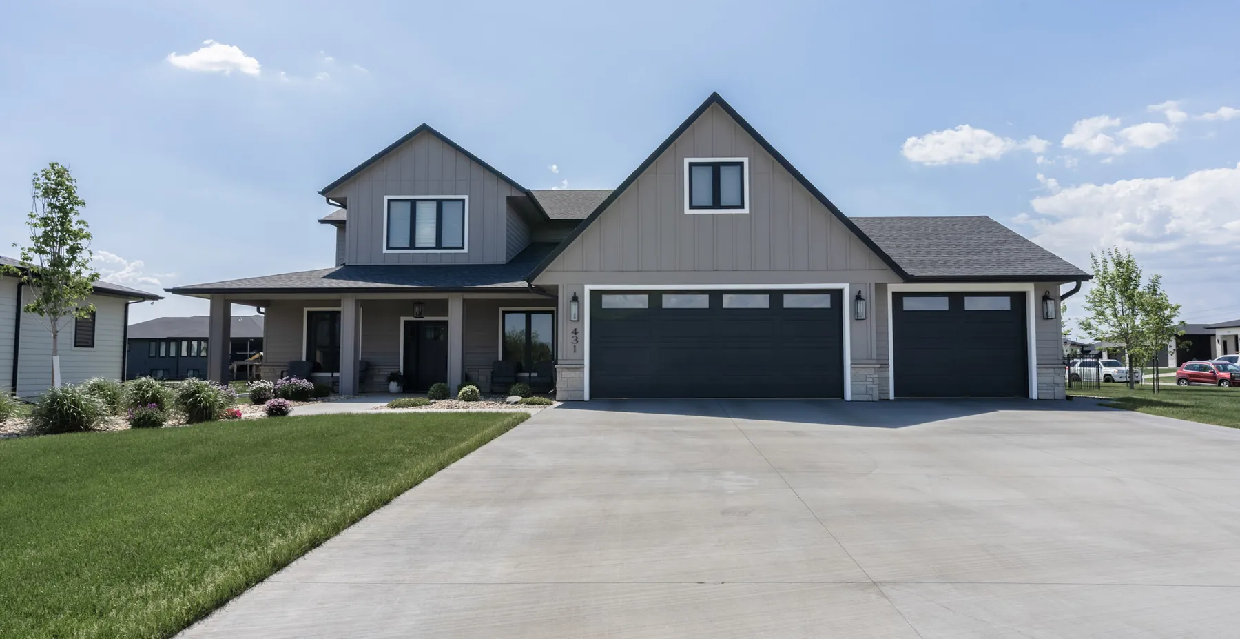 Real estate exterior photo of a modern home in Sioux Falls, South Dakota