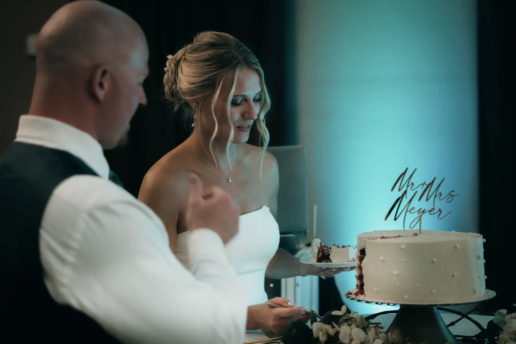 Wedding moment captured by Lloyd Duimstra, Sioux Falls SD