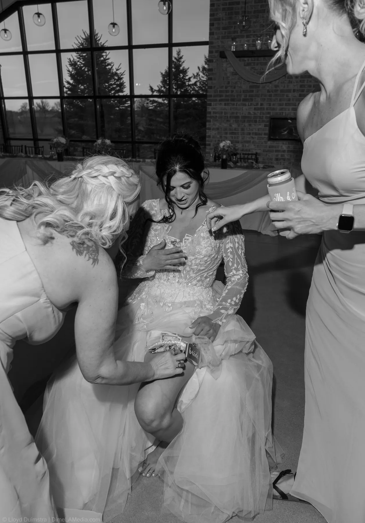 Wedding moment captured by Lloyd Duimstra, Sioux Falls SD