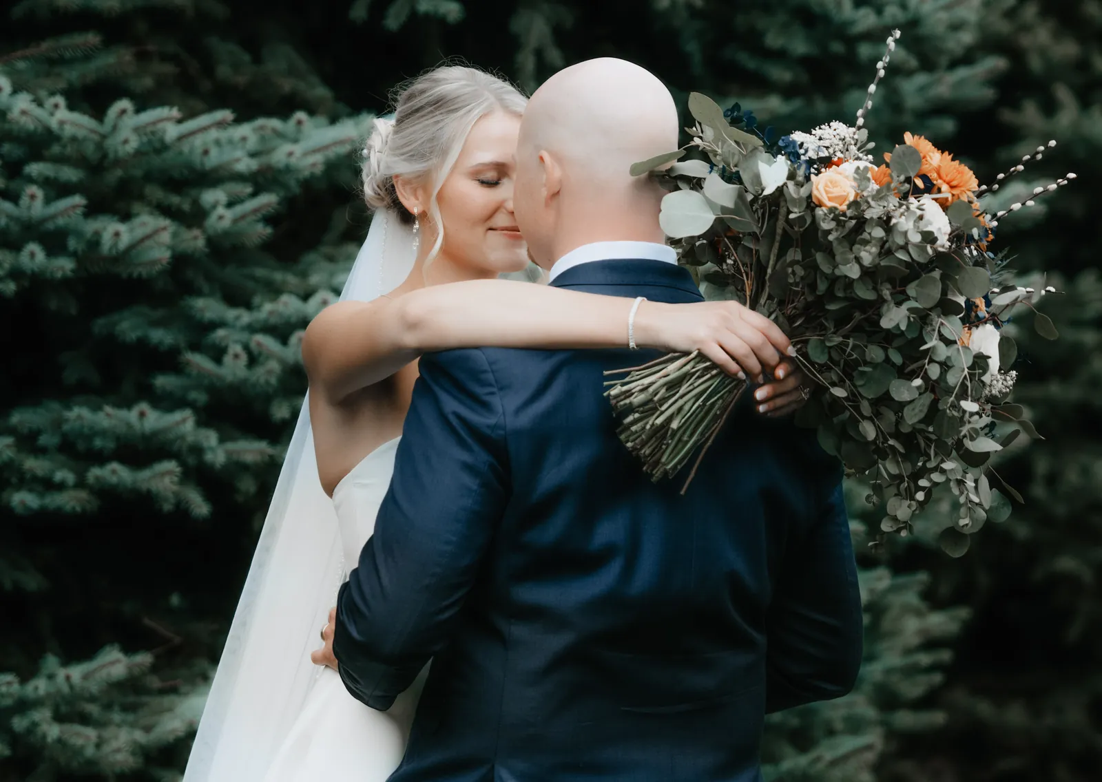 Wedding photography by Lloyd Duimstra, Sioux Falls SD