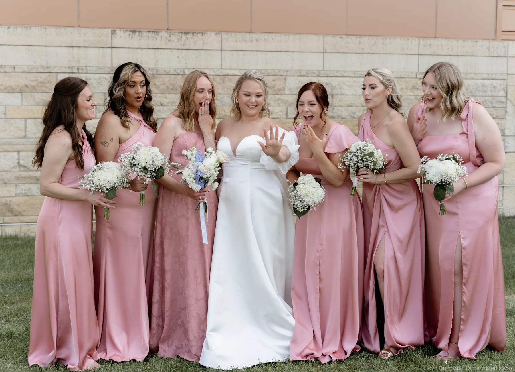 Wedding moment captured by Lloyd Duimstra, Sioux Falls SD