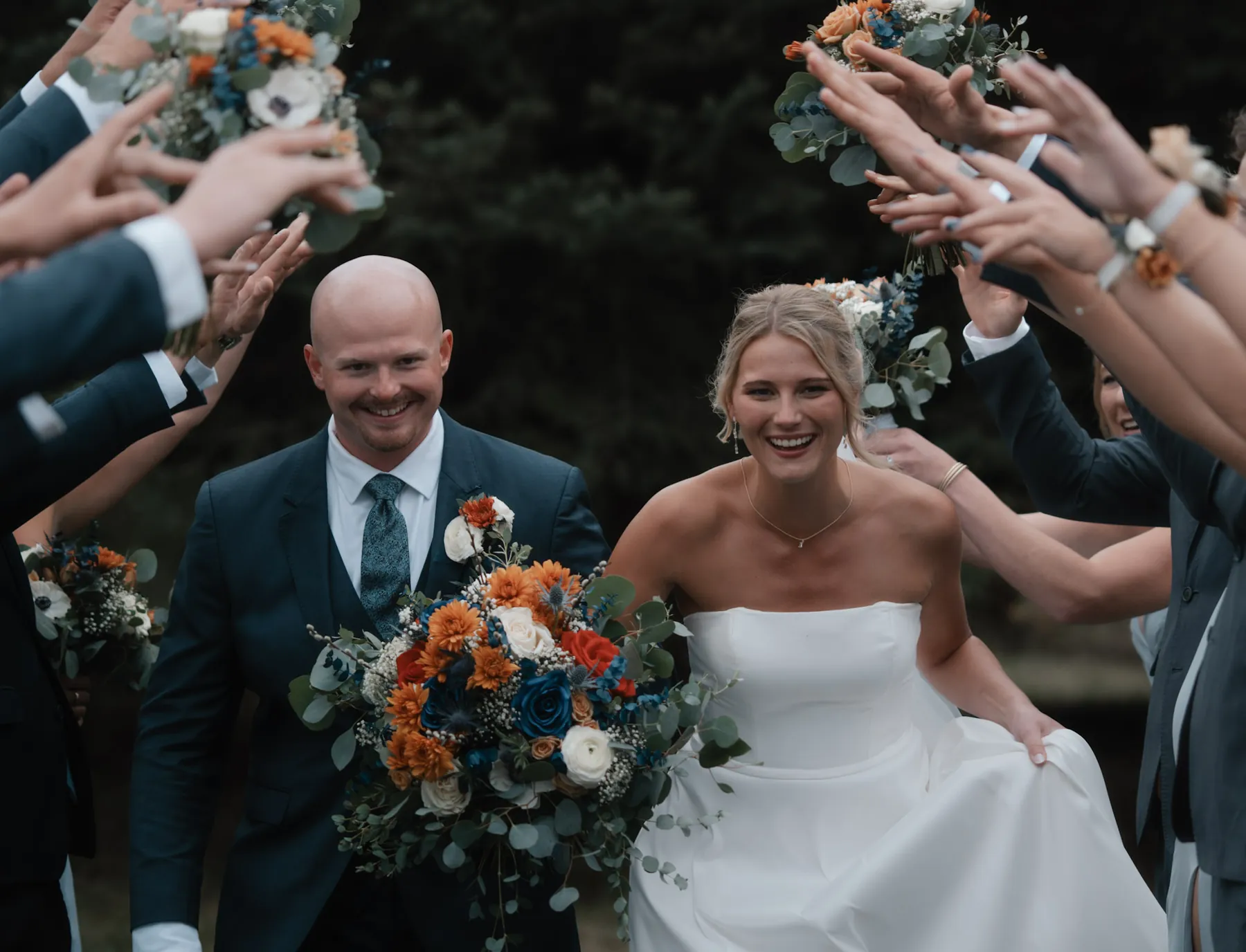 Bride and groom cheered through the recessional, Sioux Falls SD