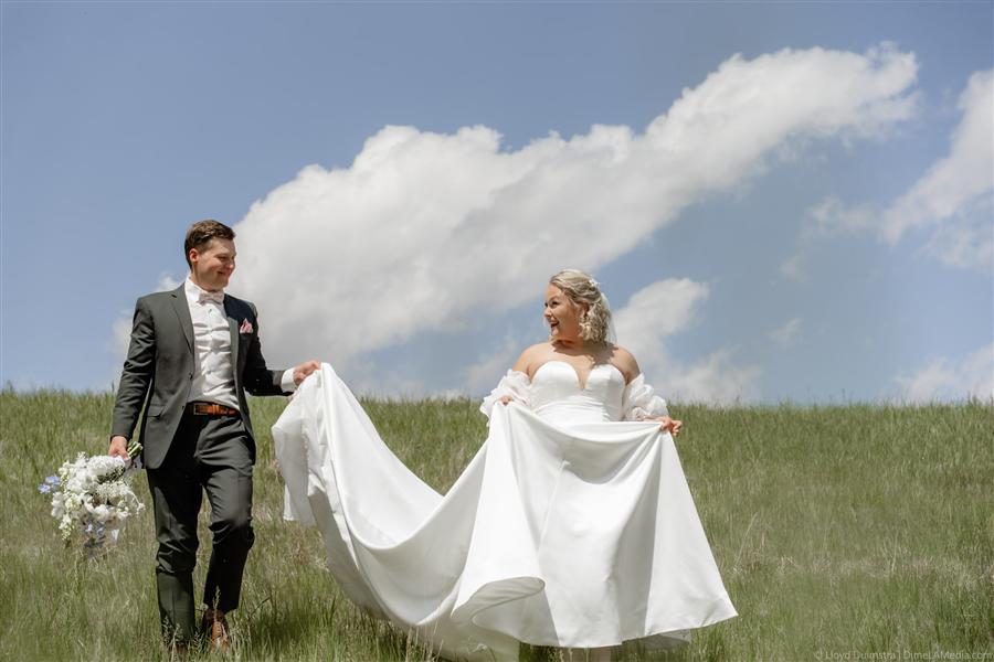 Wedding photography by Lloyd Duimstra, Sioux Falls SD