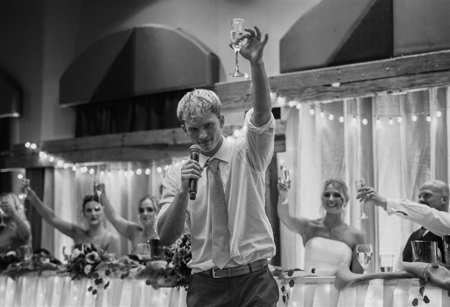 Wedding photography by Lloyd Duimstra, Sioux Falls SD