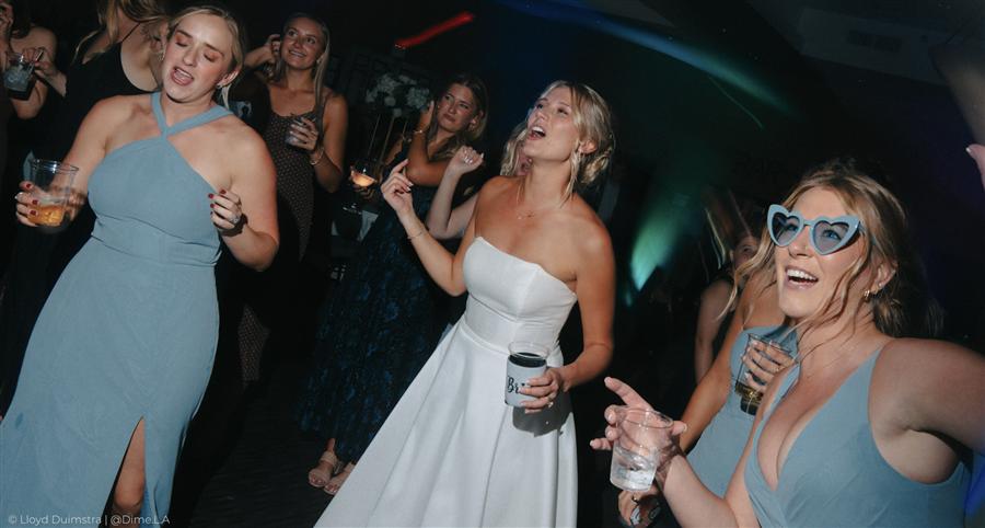 Wedding photography by Lloyd Duimstra, Sioux Falls SD
